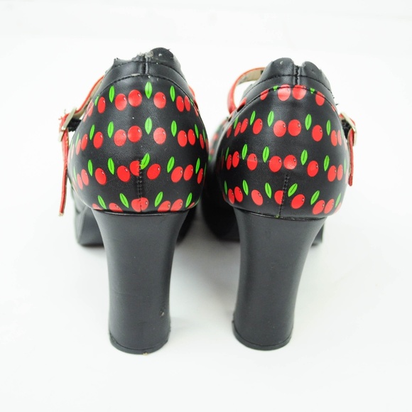 TUK Mary Jane Heels 8 Black Red Cherry Pin Up - Picture 2 of 8